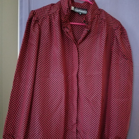 Lady Manhattan Women Black/Red Striped Button Down - Picture 1 of 8